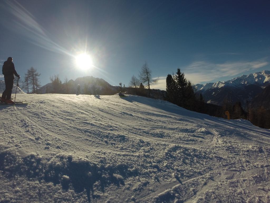 Affittacamere Lago Rotondo Mezzana  Exteriör bild
